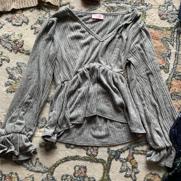 Women’s Clothing Lot - Size Small - Picture 6 of 16